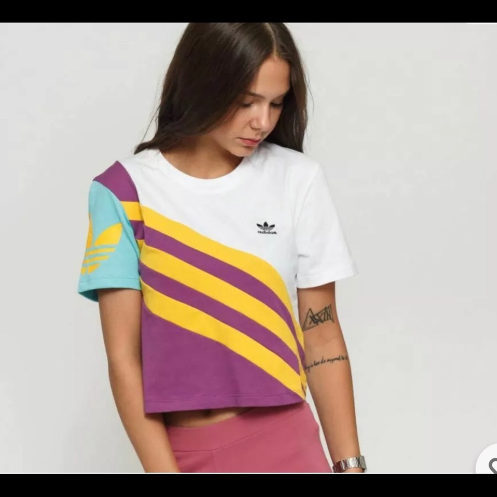 💜RARE Adidas Crop Top💜